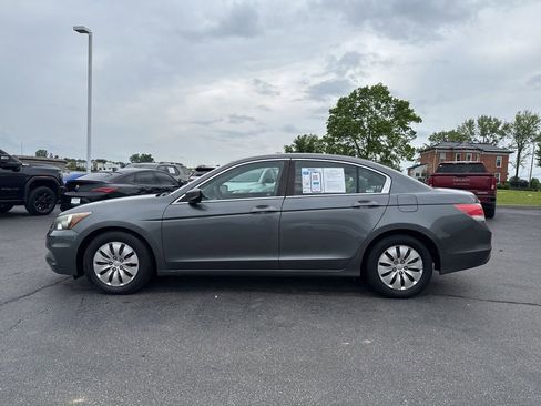 Used 2011 Honda Accord LX image 4