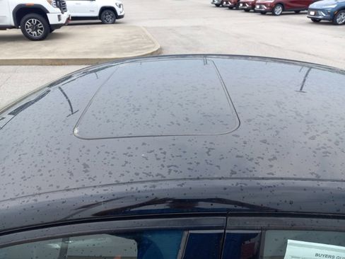 Used 2020 Ford Fusion SE FWD image 17