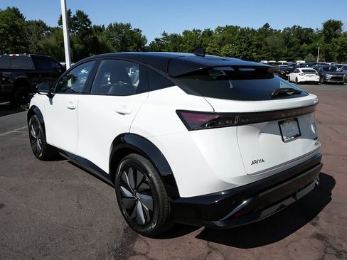 Used 2024 Nissan Ariya AWD image 4