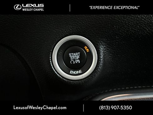 Used 2015 Dodge Challenger SXT Plus image 28