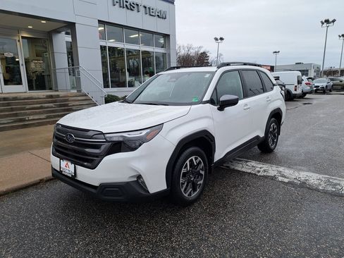 New 2026 Subaru Forester Premium image 2