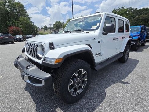 New 2025 Jeep Wrangler Sahara image 15