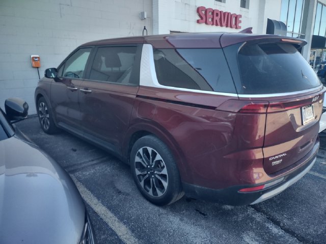 Certified 2024 Kia Carnival EX FWD image 16