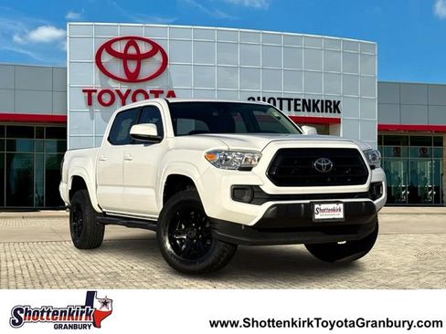 Used 2021 Toyota Tacoma SR w/ SR Convenience Package RWD image 1