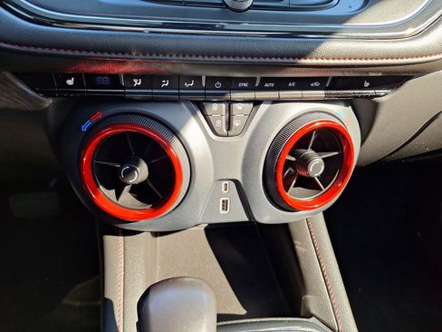 Used 2022 Chevrolet Blazer RS image 14