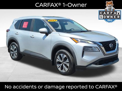 Certified 2023 Nissan Rogue SV w/ SV Premium B Package AWD/4WD image 5