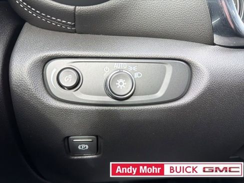 Used 2024 Chevrolet Blazer LT w/ Midnight/Sport Edition image 32