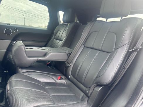 Used 2017 Land Rover Range Rover Sport HSE image 14