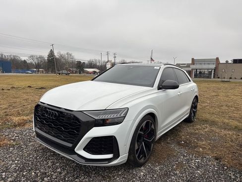 Used 2024 Audi RS Q8 image 3