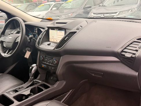 Used 2018 Ford Escape SEL AWD/4WD image 16
