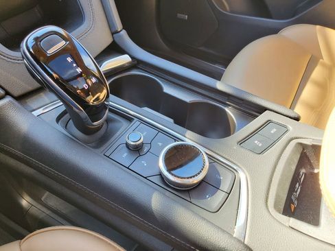 Used 2023 Cadillac XT5 Sportv w/ Platinum Package image 37