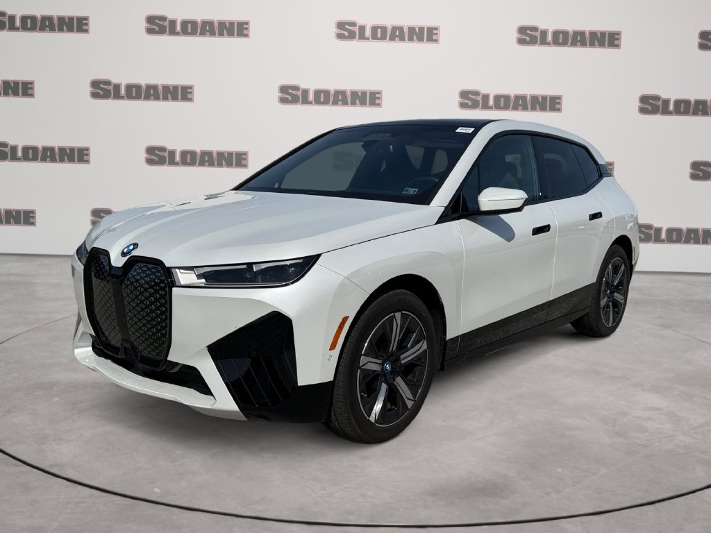 Certified 2025 BMW iX xDrive50 AWD/4WD image 1