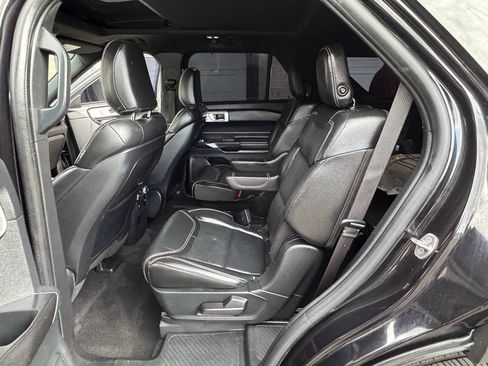 Used 2020 Ford Explorer ST w/ Premium Technology Package AWD/4WD image 31