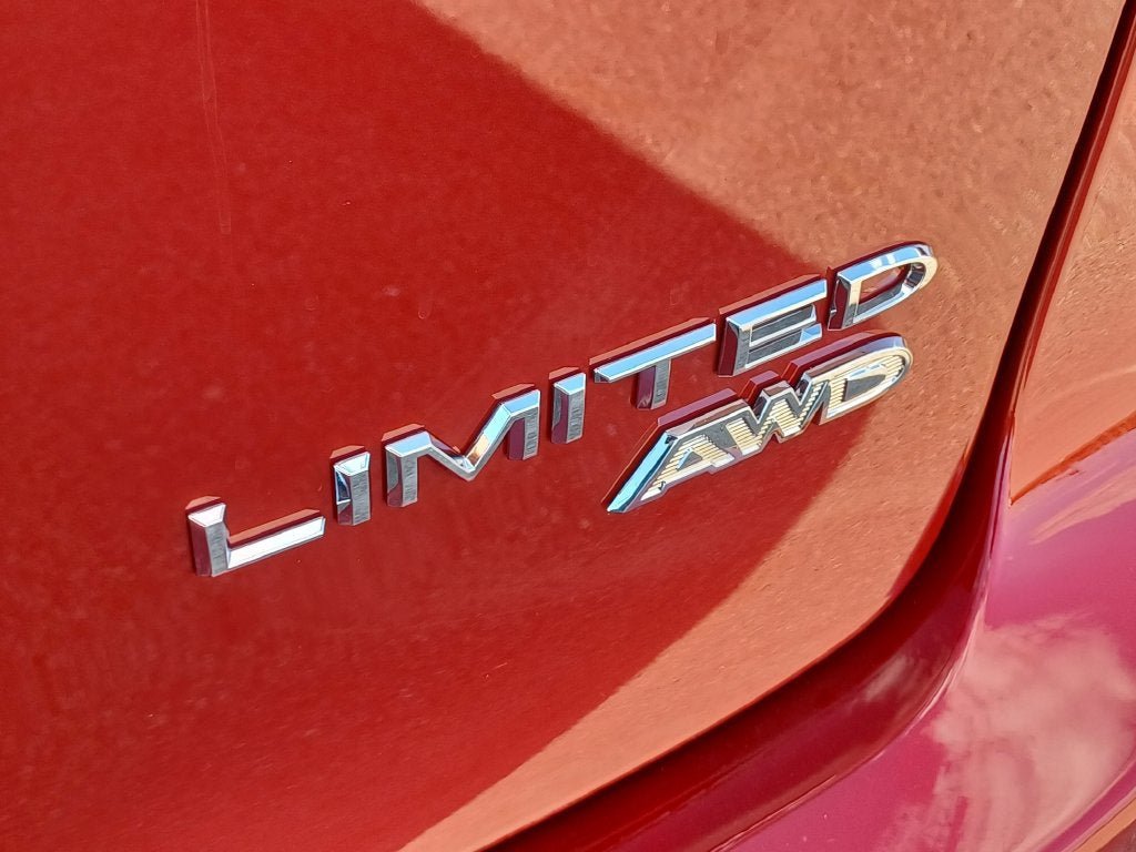 New 2027 Chrysler Pacifica Limited AWD/4WD image 32