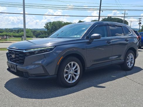 Used 2024 Honda CR-V EX image 3