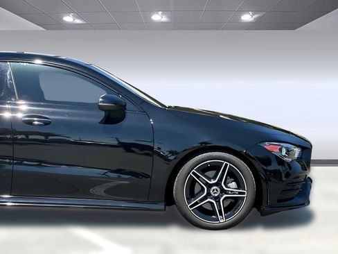 Used 2023 Mercedes-Benz CLA 250 4MATIC image 34