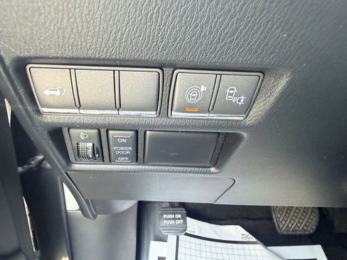 Used 2015 INFINITI QX80 2WD w/ 22" Wheel Package image 30