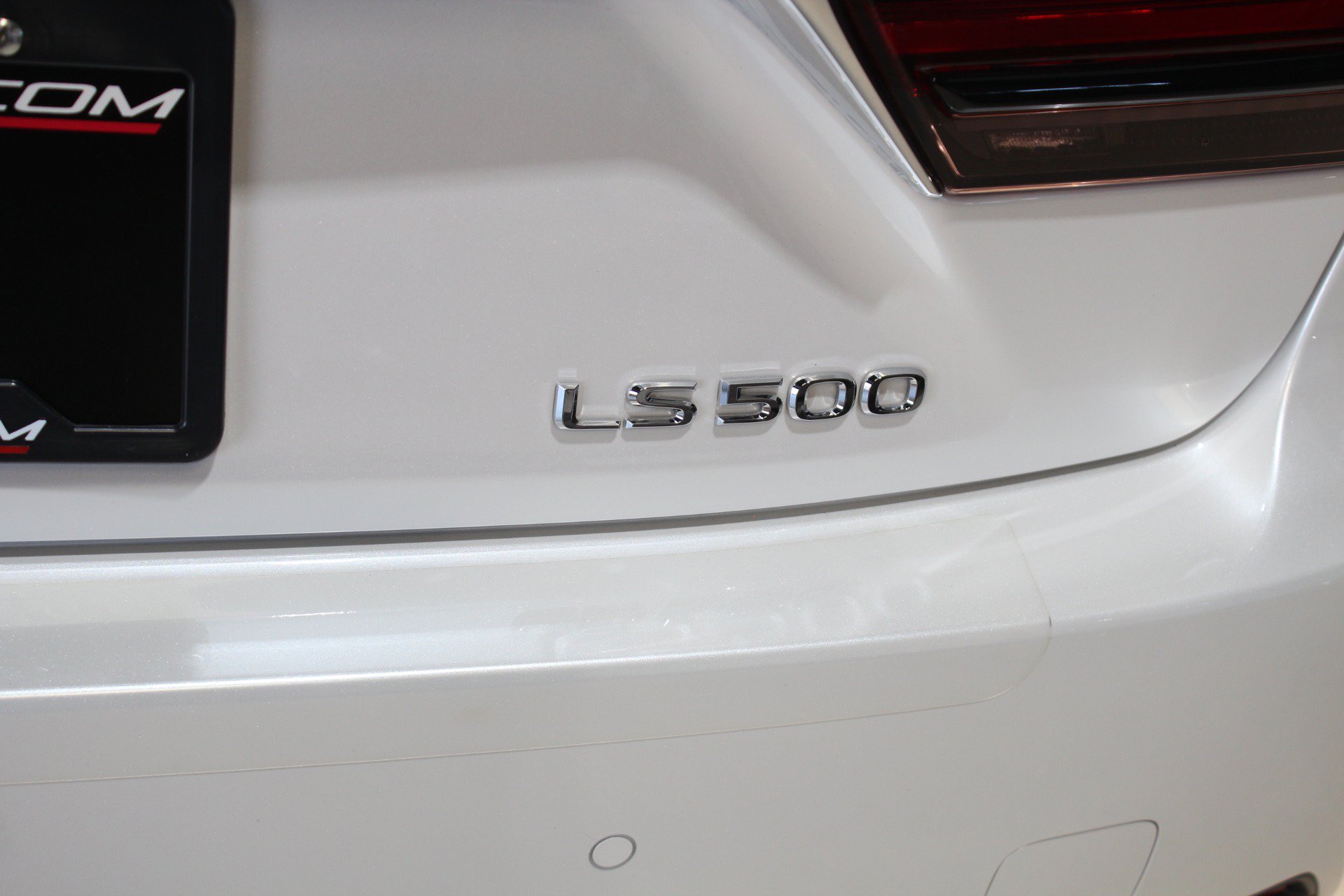 Used 2022 Lexus LS 500 w/ Interior Upgrade Package RWD image 16