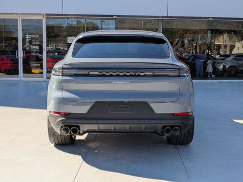 New 2026 Porsche Cayenne Coupe image 10