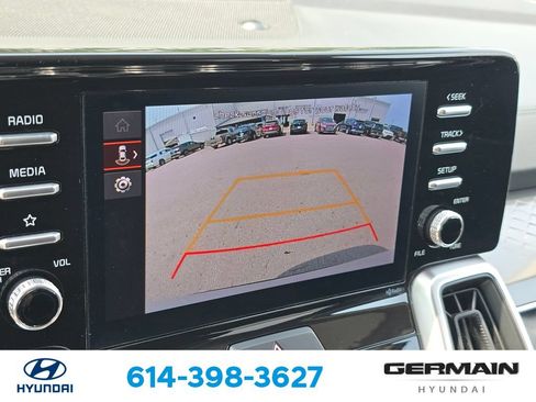 Used 2022 Kia Sorento LX FWD image 31
