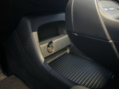 Used 2026 Hyundai Palisade Calligraphy image 22