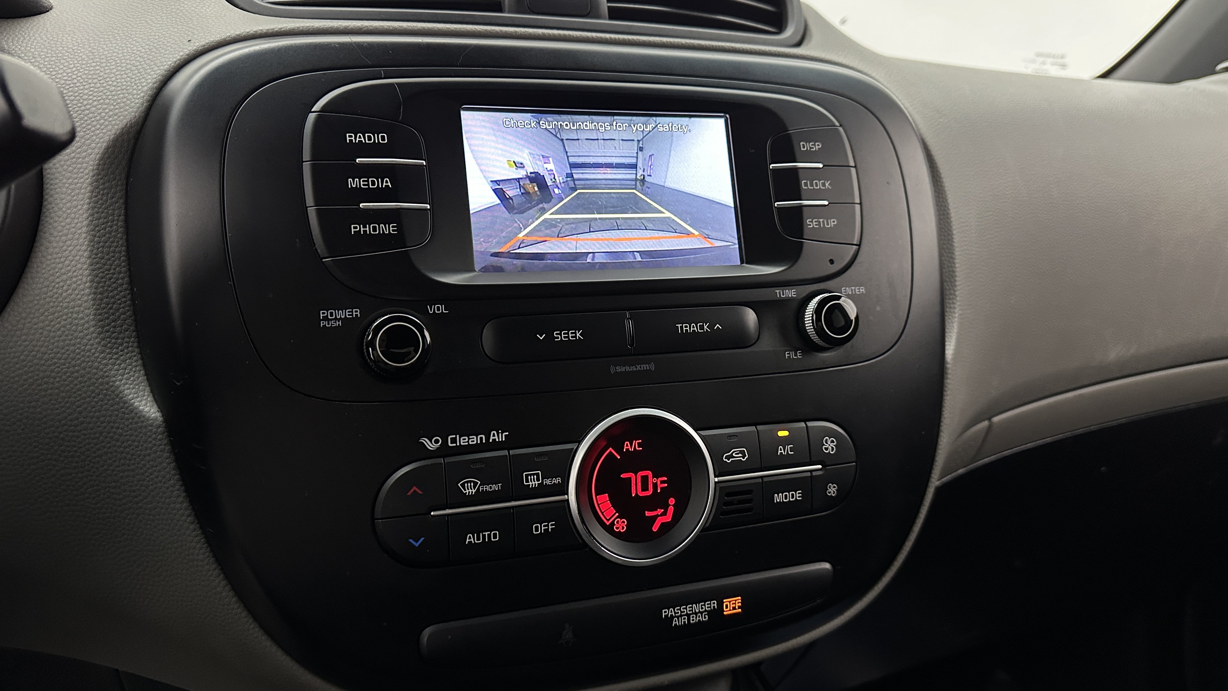 Used 2017 Kia Soul + FWD image 15