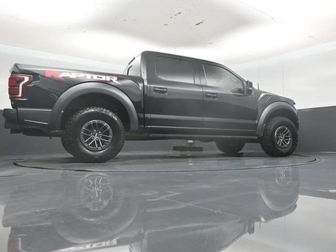 Used 2019 Ford F150 Raptor w/ Equipment Group 802A Luxury AWD/4WD image 45