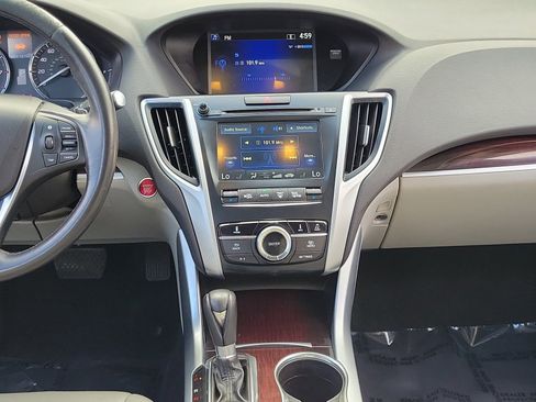 Used 2016 Acura TLX FWD image 28