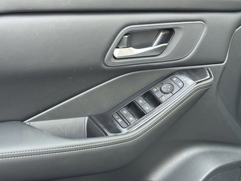 New 2026 Nissan Rogue SV w/ Cold Weather Package image 15