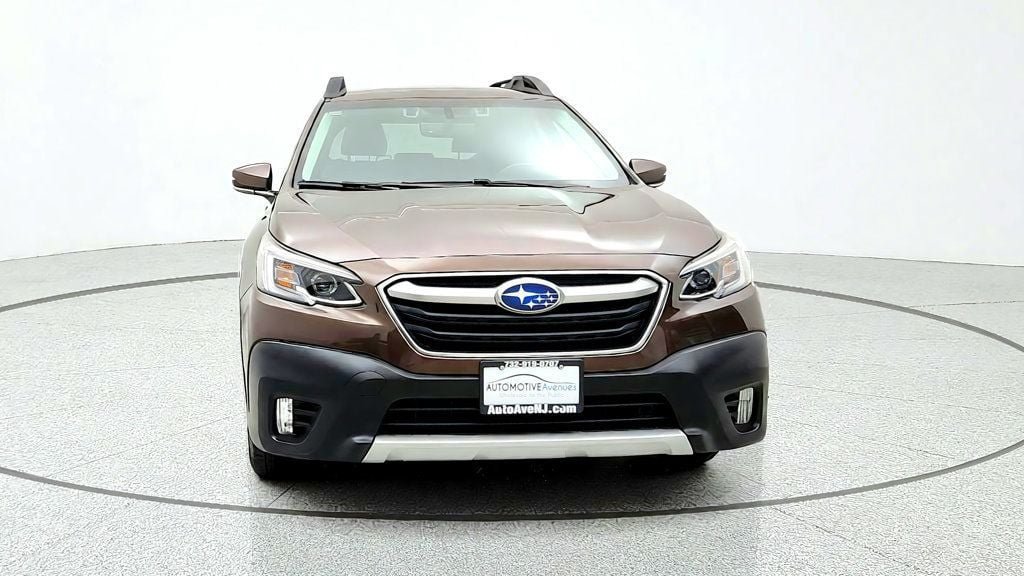 Used 2021 Subaru Outback Limited AWD/4WD image 2