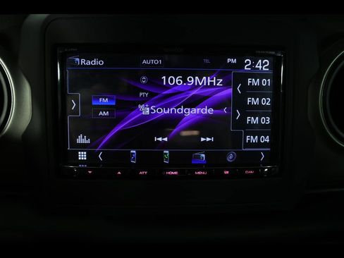 Used 2018 Jeep Wrangler Unlimited Sport AWD/4WD image 19