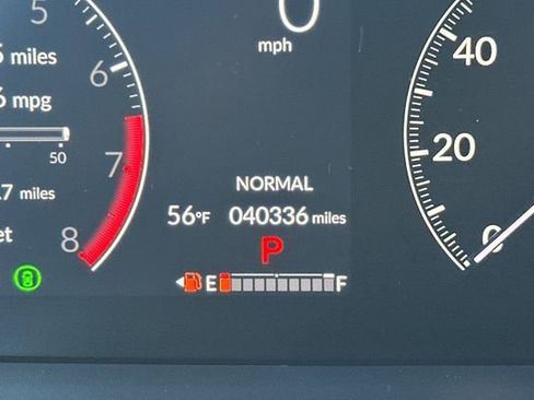 Certified 2024 Honda Pilot Touring image 25