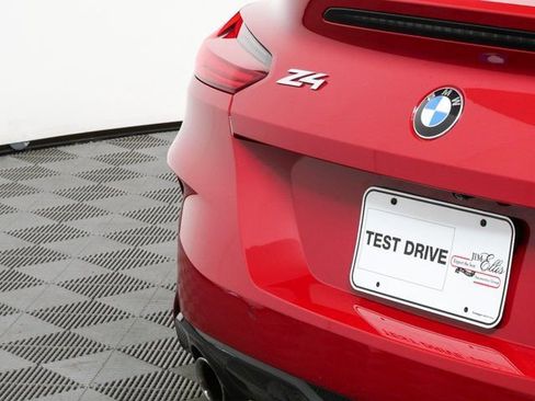 Used 2024 BMW Z4 sDrive30i image 38