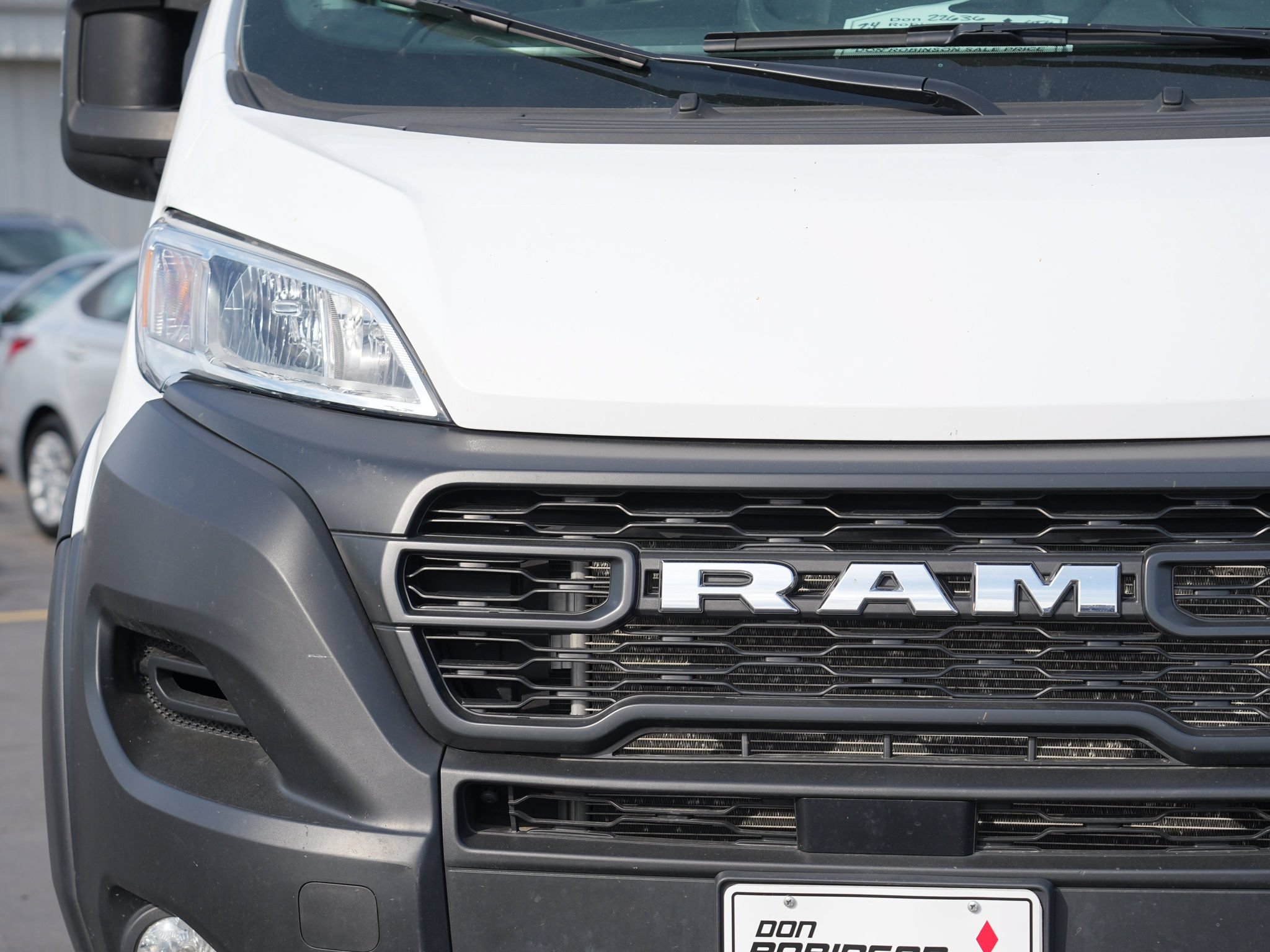 Used 2024 RAM ProMaster 2500 w/ Convenience Group FWD image 10
