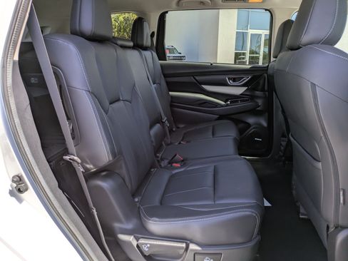 Used 2022 Subaru Ascent Limited w/ Technology Package AWD/4WD image 30