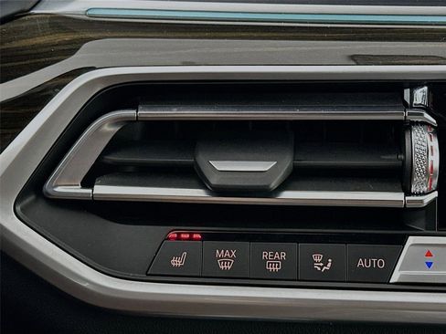 Certified 2023 BMW X6 xDrive40i w/ Executive Package image 20