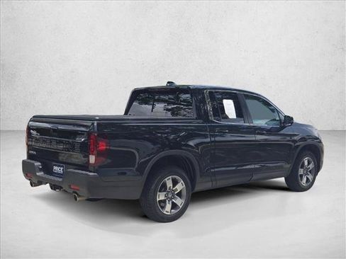 Used 2025 Honda Ridgeline RTL image 2
