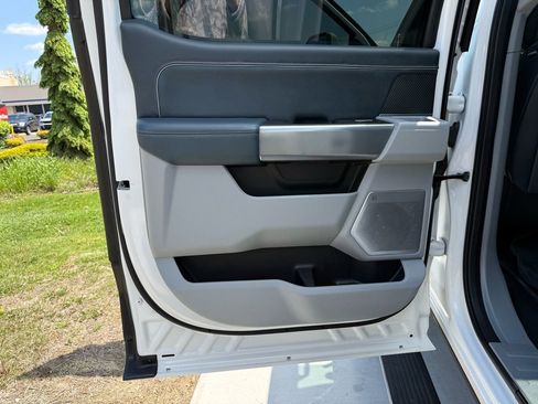 Used 2023 Ford F450 Limited w/ FX4 Off-Road Package AWD/4WD image 12