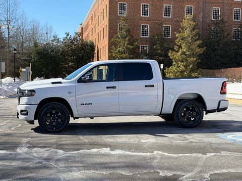 New 2026 RAM 1500 4x4 Crew Cab image 12