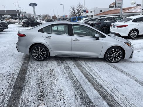 Used 2021 Toyota Corolla SE image 8