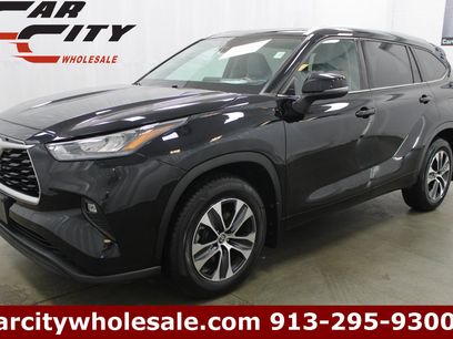 Used 2020 Toyota Highlander XLE