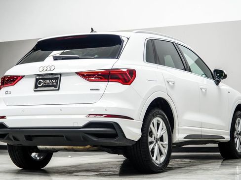 Used 2025 Audi Q3 2.0T Premium AWD/4WD image 14