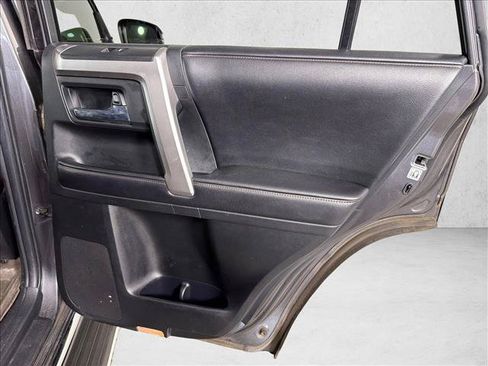 Used 2016 Toyota 4Runner Limited RWD image 18