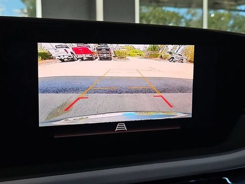 Used 2025 Buick Envista Avenir FWD image 17