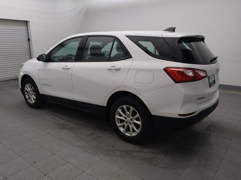 Used 2019 Chevrolet Equinox LS AWD/4WD image 3
