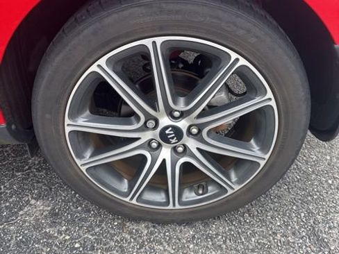 Used 2018 Kia Soul ! image 9