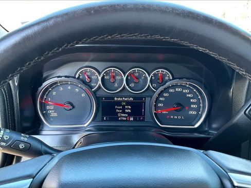 Used 2021 Chevrolet Silverado 1500 LT Trail Boss w/ Convenience Package II AWD/4WD image 24