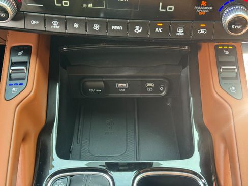 Used 2025 Kia Telluride SX Prestige X-Line AWD/4WD image 34