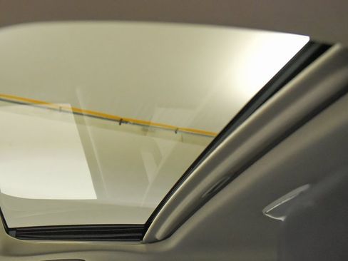 Used 2018 Toyota Tundra SR5 image 23