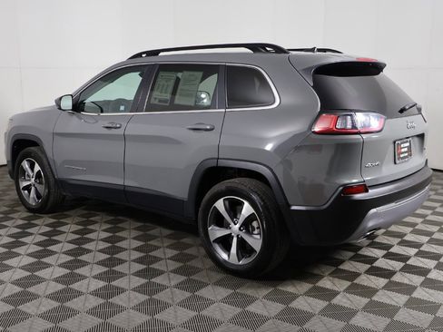 Used 2022 Jeep Cherokee Limited image 13